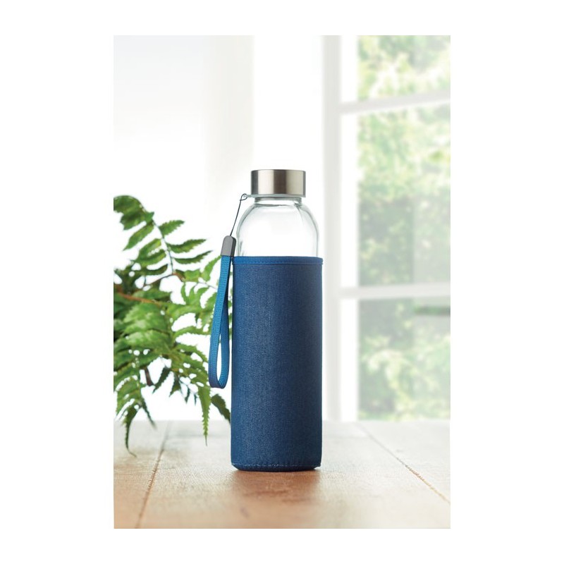 Bouteille publicitaire de 50 cl en verre avec housse denim "UTAH DENIM Bouteille publicitaire de 50 cl en verre avec housse denim "UTAH DENIM